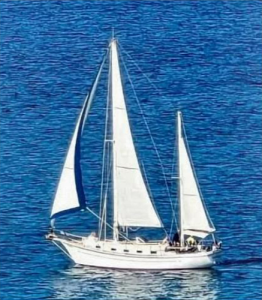 Mandolin is a 36-foot ketch sailboat offering private sailing.